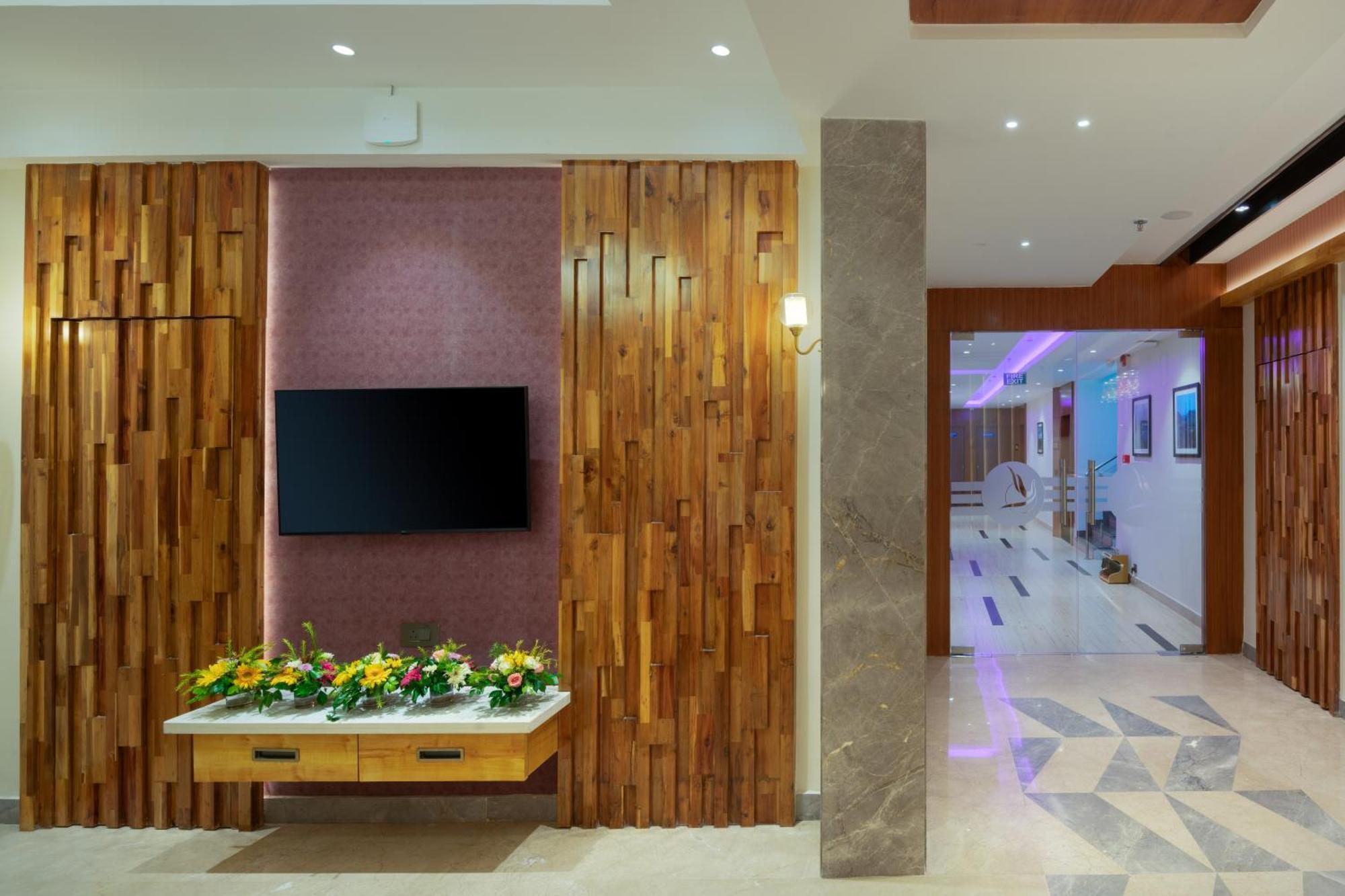 Cozzet Victoria Hotel Бхубанешвар Екстер'єр фото