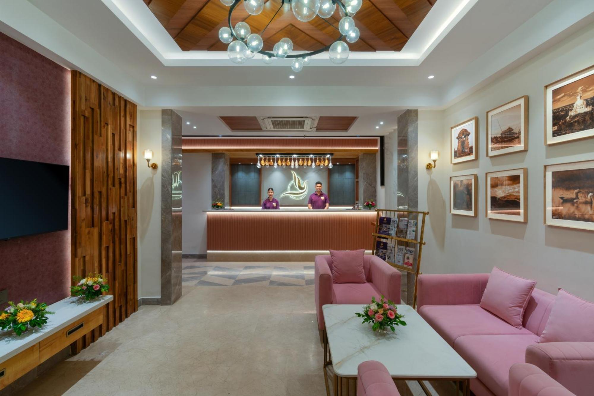 Cozzet Victoria Hotel Бхубанешвар Екстер'єр фото